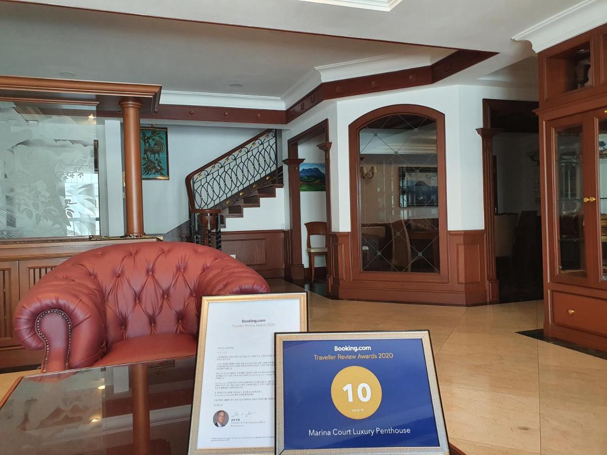 Marina Court Luxury Penthouse Aparthotel Kota Kinabalu Exterior photo