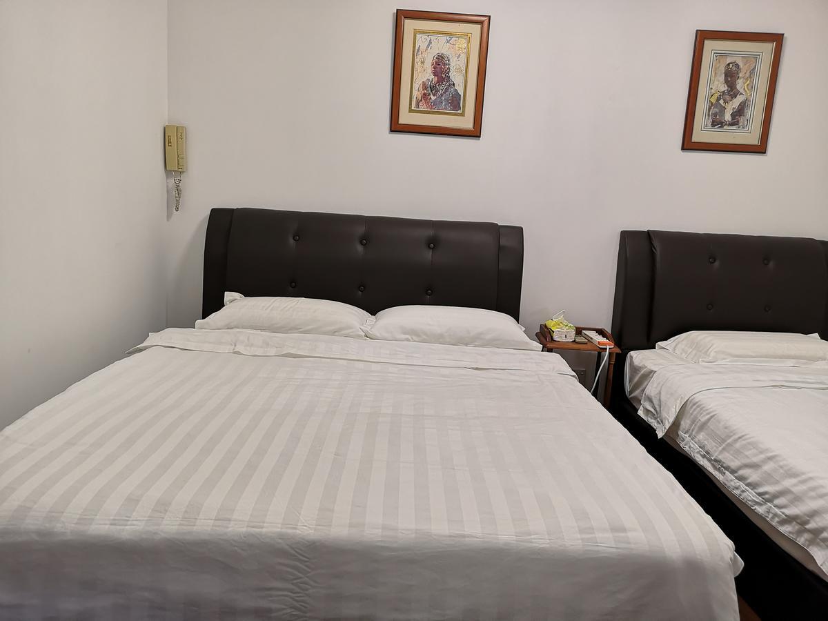 Marina Court Luxury Penthouse Aparthotel Kota Kinabalu Exterior photo